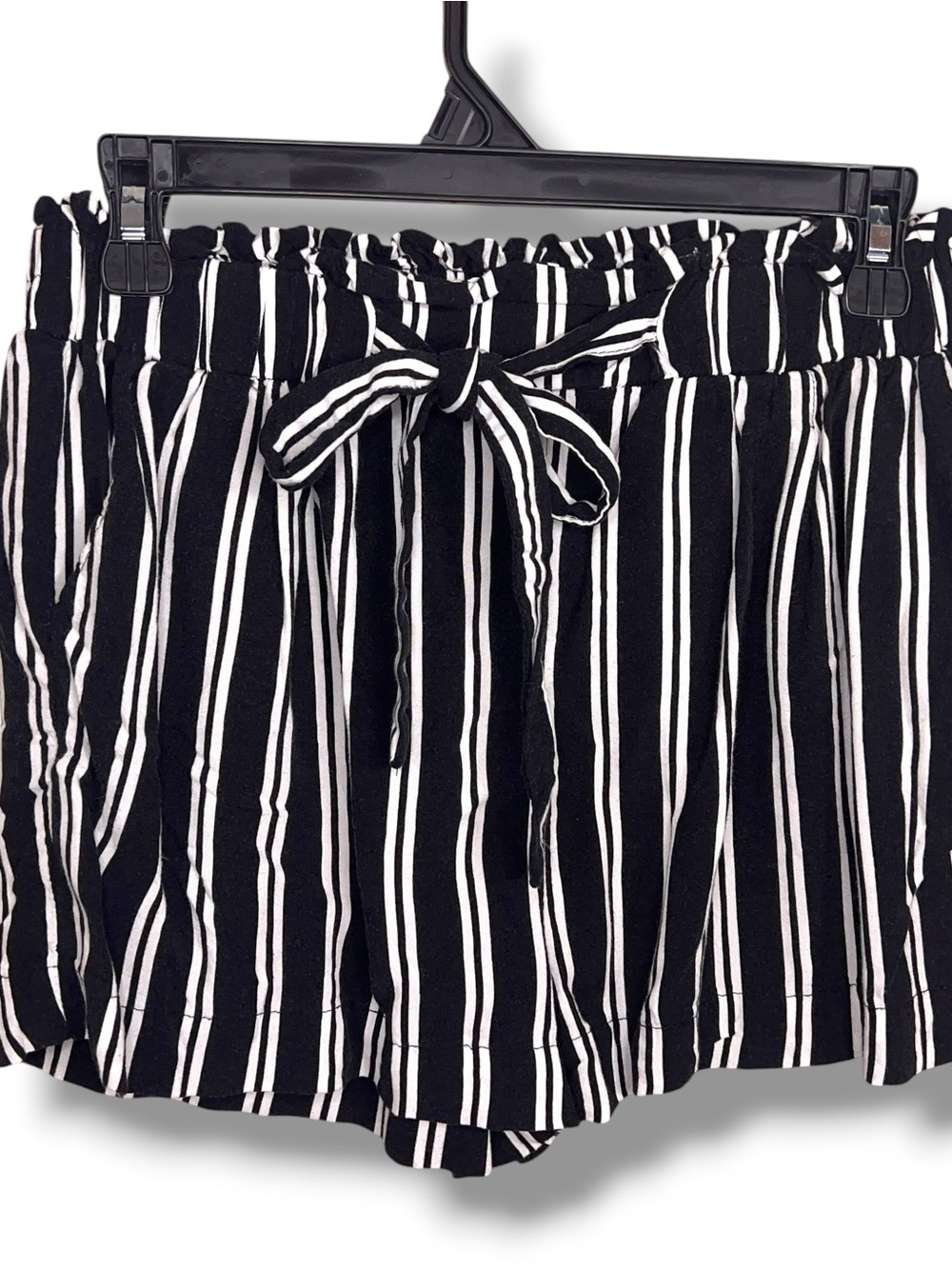 Juniors Large Ambiance Shorts Black White Striped Belted Drawstring Pockets